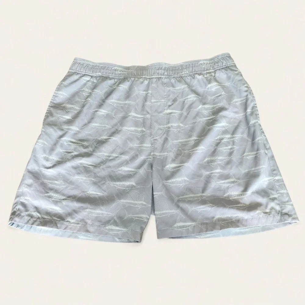Huk Performance Fishing Shorts Mens‎ XXL Gray Marlin Sailfish Skeleton Print